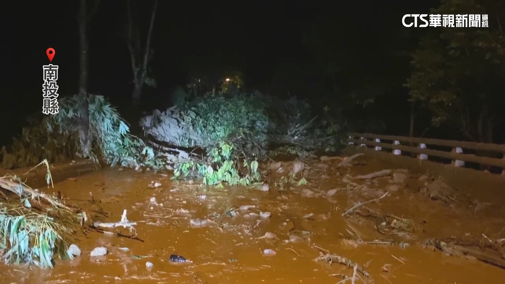 台16線邊坡土石滑落！　南投集集往返水里雙向封閉