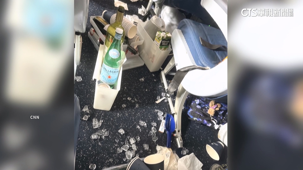 達美航空客機飛行途中遇亂流　緊急改道降落