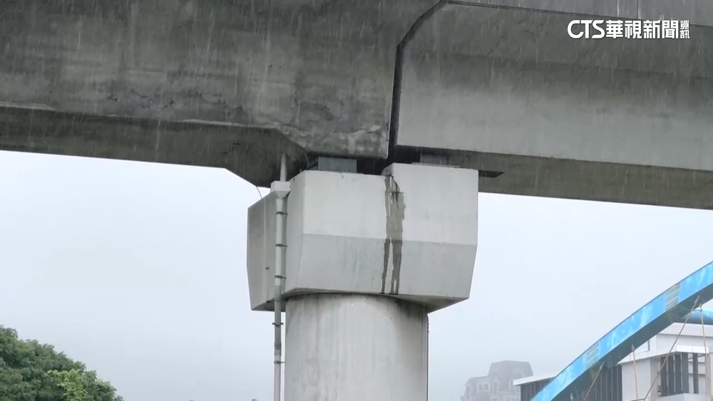 虛驚一場！　網傳高鐵橋梁有「裂痕」　高鐵澄清：是水痕