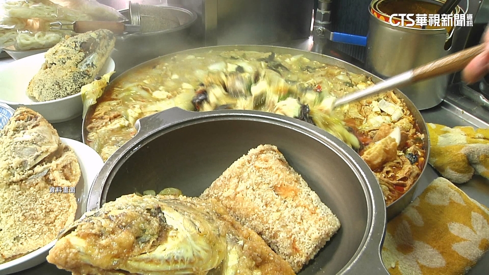 知名沙鍋魚頭被控「排放油污」PO影片自清　業者：對方已致歉