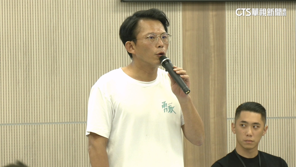 民眾黨討論「兩年條款」　黃國昌：不准為個人利益傷害黨