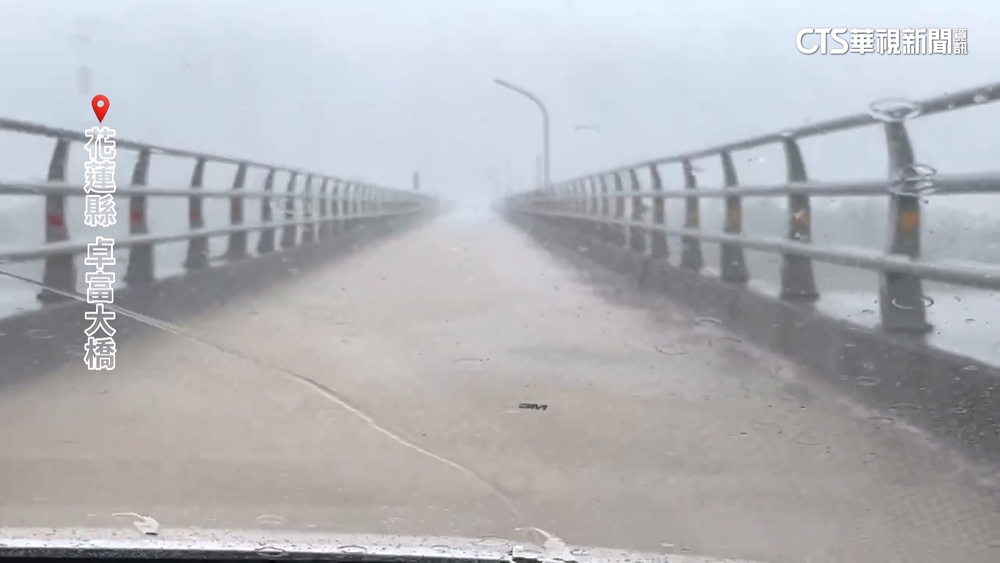 楊柳強襲花蓮！　泥流淹卓富大橋　富里鄉新興村停電