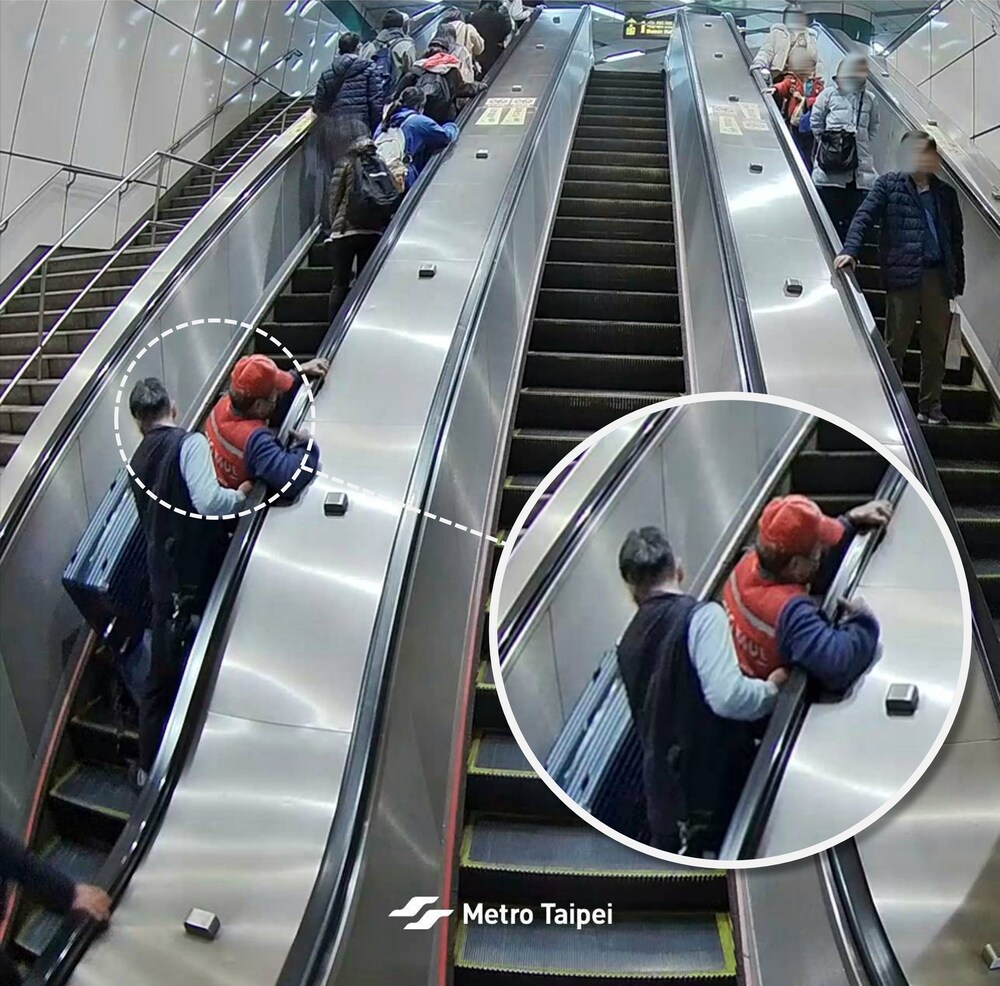 爺爺拖行李「搭北捷扶梯險摔跤」　年輕人及時接住！　網讚爆：謝謝良善的人