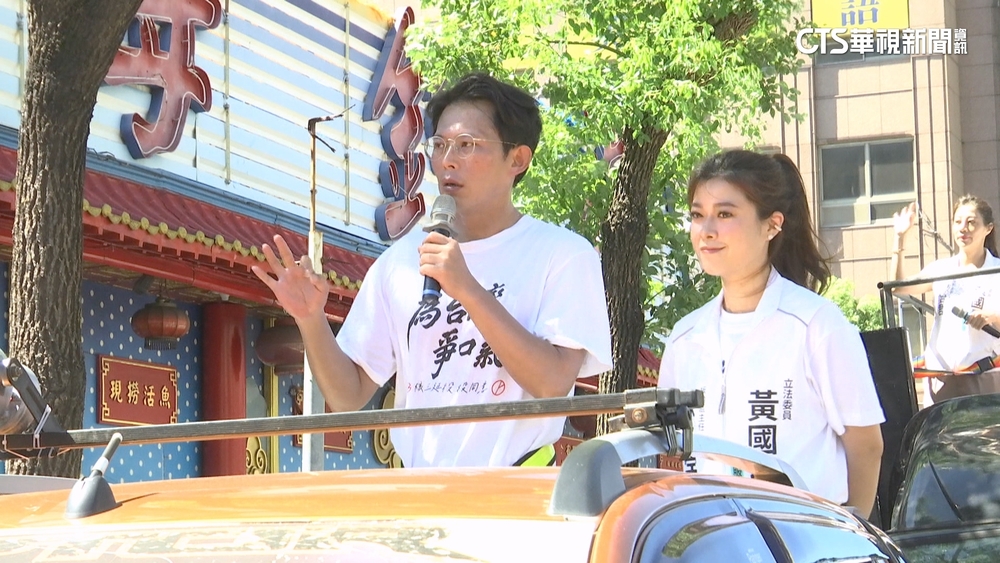 民眾黨車掃宣傳公投　民團.綠營上街反核三