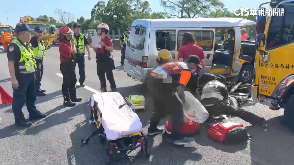 棒球隊國道車禍8傷　1學生一度昏迷.教練未脫離險境