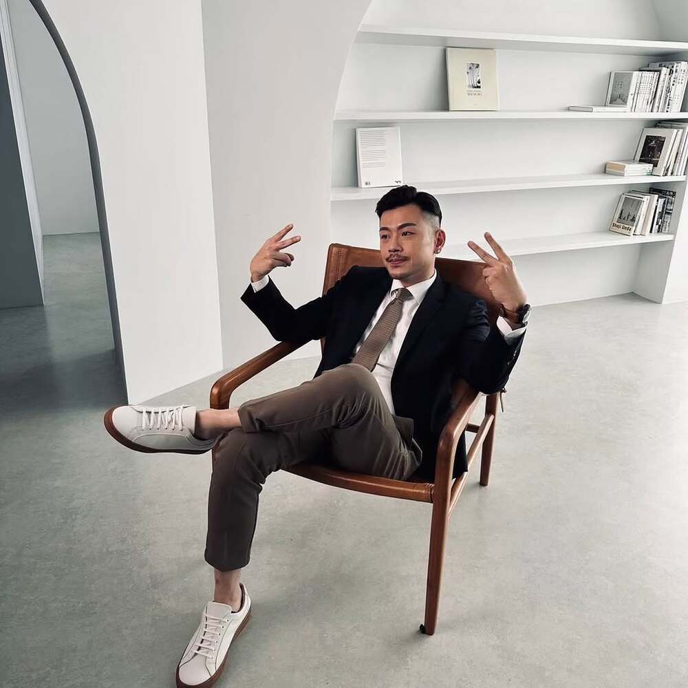 77老大YT頻道被盜！　見對方直播「5萬人觀看」　無奈笑：比我還多人