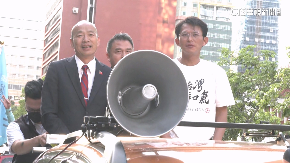 公投倒數!韓國瑜幫正方站台車掃 屏東反核活動湧千人