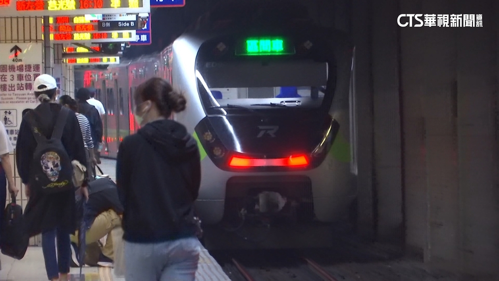 台鐵教師節連假加開109班列車 　8/27零時起訂票