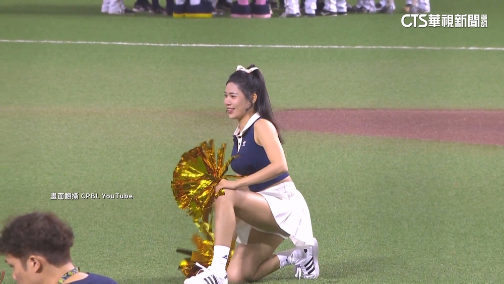 中信PS女孩開場舞後空翻「臉著地」　盈瑩：沒受傷