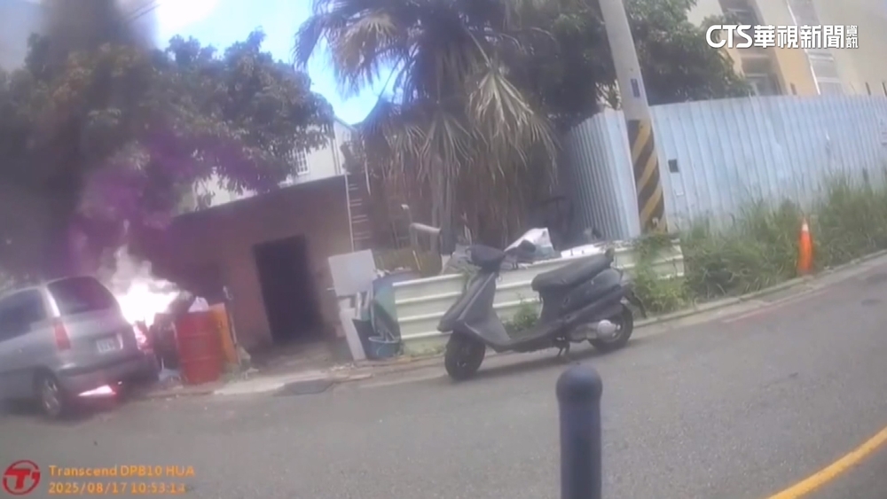 老翁受困火場用臉盆滅火！警消急救援.幸無人傷