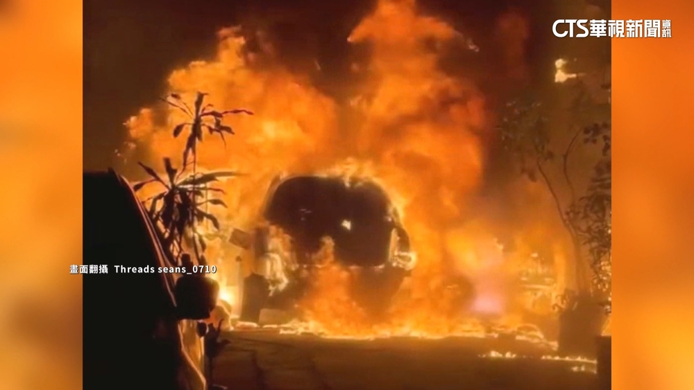 嚇！新店大火8傷「巷內車突悚爆」　疑借不到錢縱火