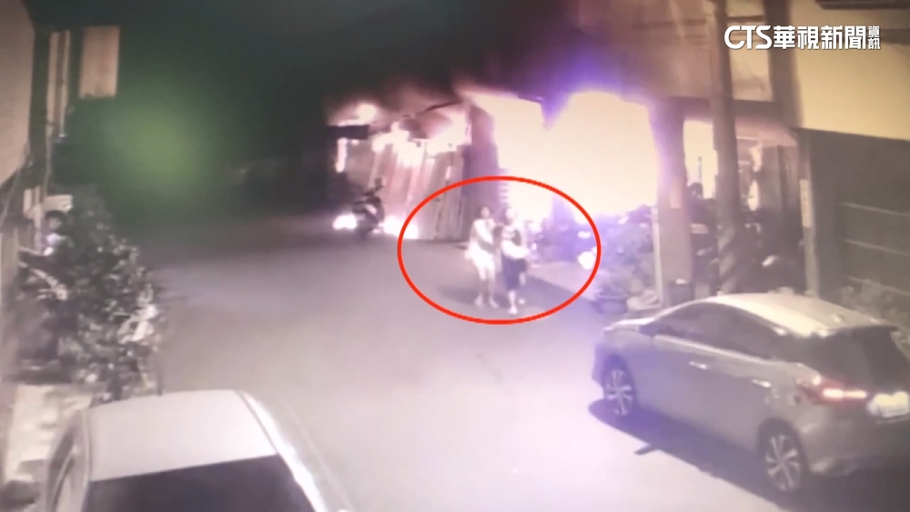 失火了！台中大雅民宅深夜火　鄰大喊「快逃」