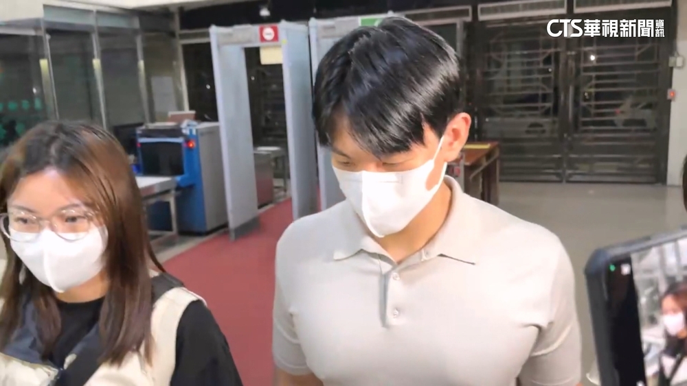 經濟部推綠能爆弊案　「小英男孩」鄭亦麟涉貪遭聲押