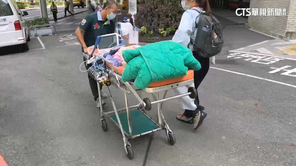 台南早產兒轉院林口「全程插管」　母求國1駕駛禮讓