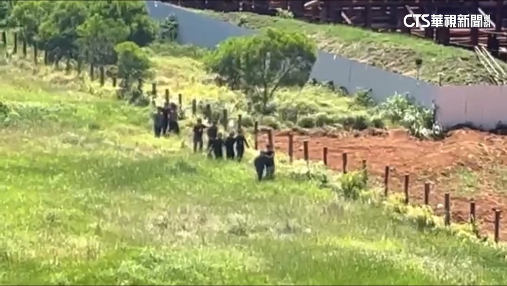 專勤隊報案「移工困鋼梁」　消防53人到場發現是查緝