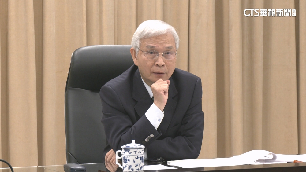 全球央行總裁評比！　楊金龍重回「A級總裁」拿下A-