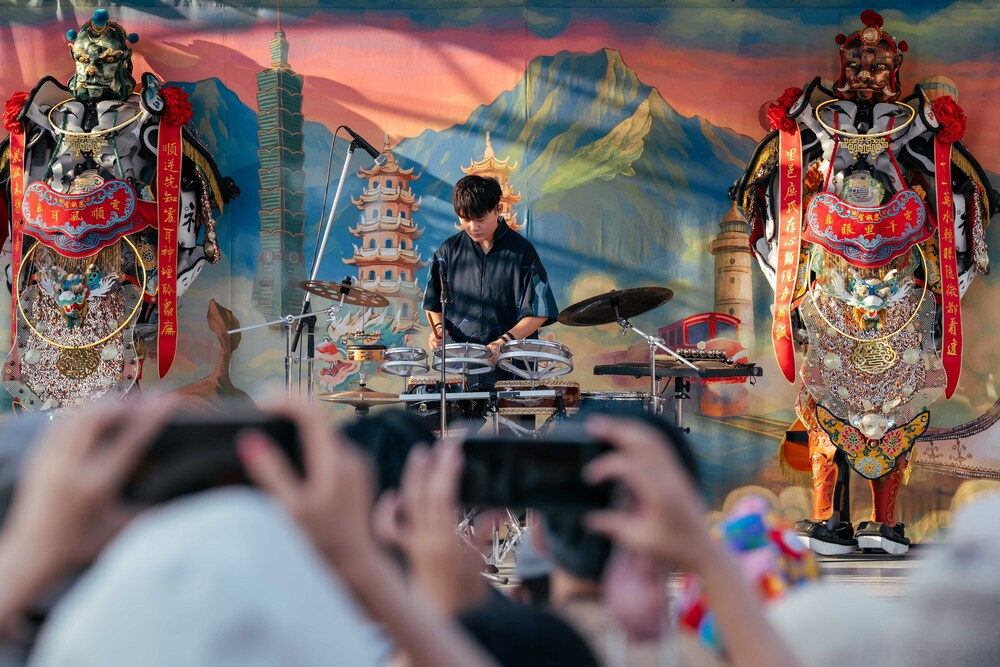 大阪世博「受到壓力」要求遮蔽我國旗　文化部請「電器神將」護國旗：強烈遺憾