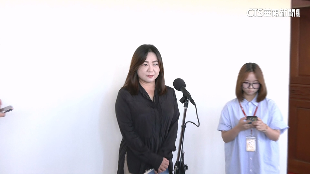 林楚茵批吃「無敵星星」砍國防預算　馬文君：可受公評