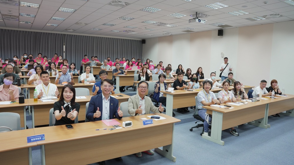 程曦資訊分享 AI 應用 助新北旅宿邁向智慧轉型