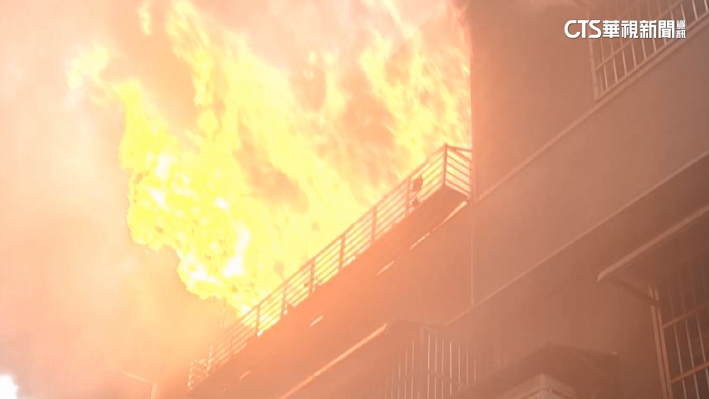 桃園中壢民宅5死惡火　慟！開學前一天「4童斷魂」