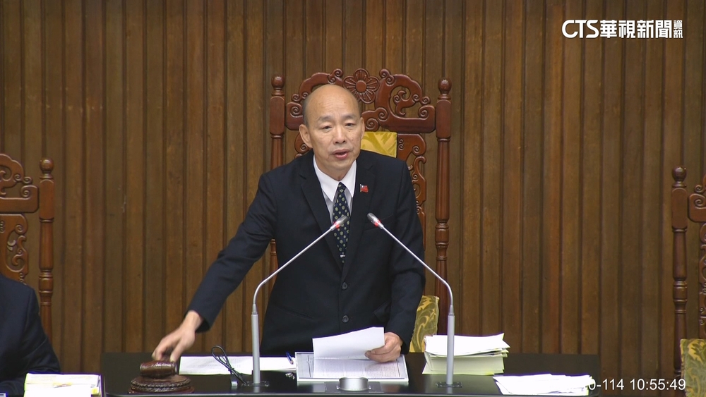 國慶主視覺掀兩極看法！　韓國瑜曝「設計理念」：向歷史致敬、對未來祝福