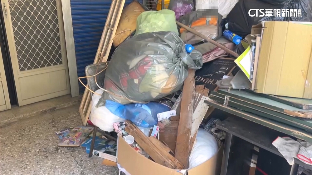 退租留滿屋垃圾還嗆打房東　律師：可向租客求償