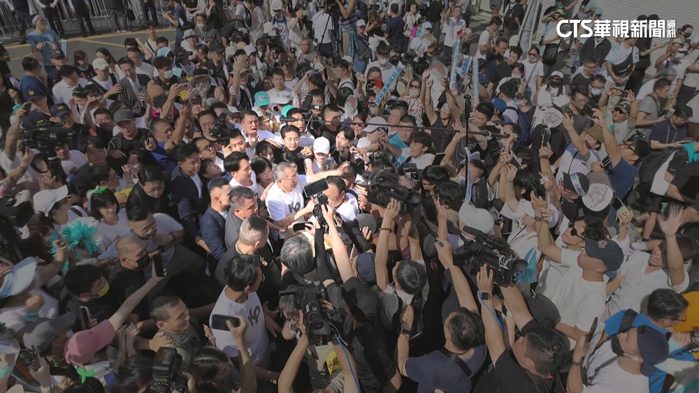 150公尺走18分鐘！　柯文哲交保路線「精心設計」