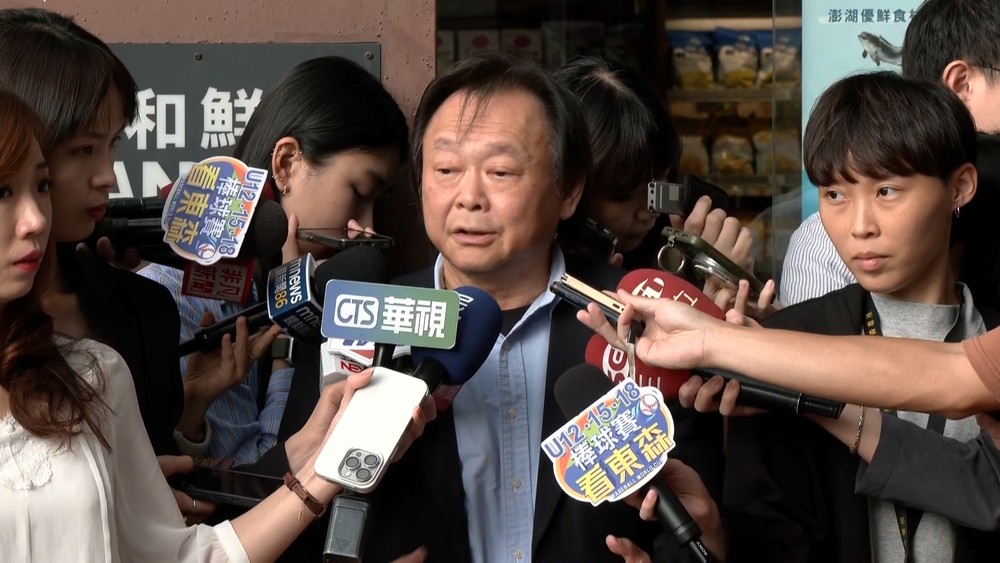 「倚天劍屠龍刀出鞘就要見血」　王世堅籲柯建銘：知所進退