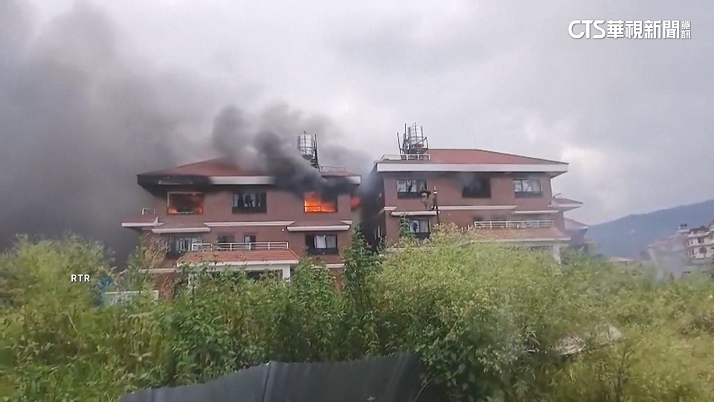 尼泊爾實施「社群媒體禁令」　引發群眾激烈抗議