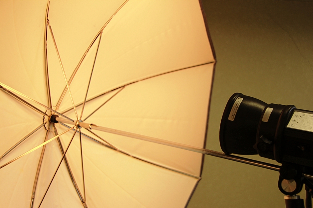 走過一甲子歲月！　萬華老相館宣布熄燈　網曬「泛黃嬰兒照」掀回憶