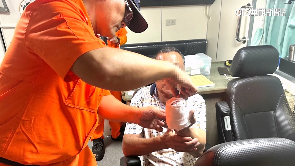 東石外海驚魂！船長3手指遭起網機絞斷　海巡馳援送醫