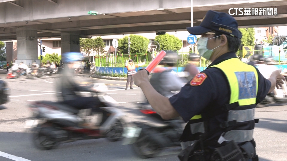 北市公館圓環開拆遇首上班日　路口增32警力