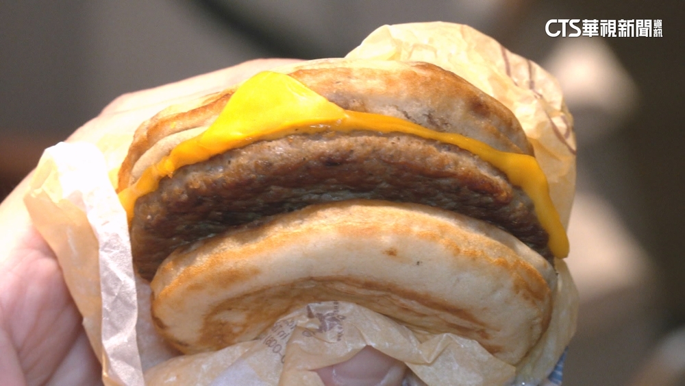 台灣人7成外食　其中7成5每月吃一次速食