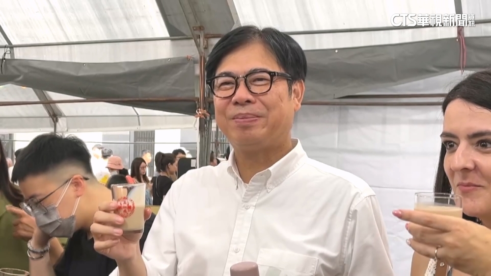 70攤奶茶品牌聚集港都　創新口味受年輕人青睞