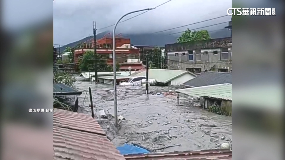 水淹花蓮光復市區！　居民躲2樓急call立委伍麗華求救