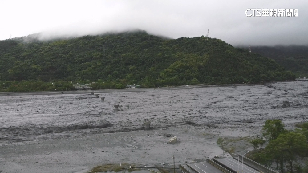 空拍馬太鞍「2堤防缺口」！　鄉民控破口致半個光復鄉被淹