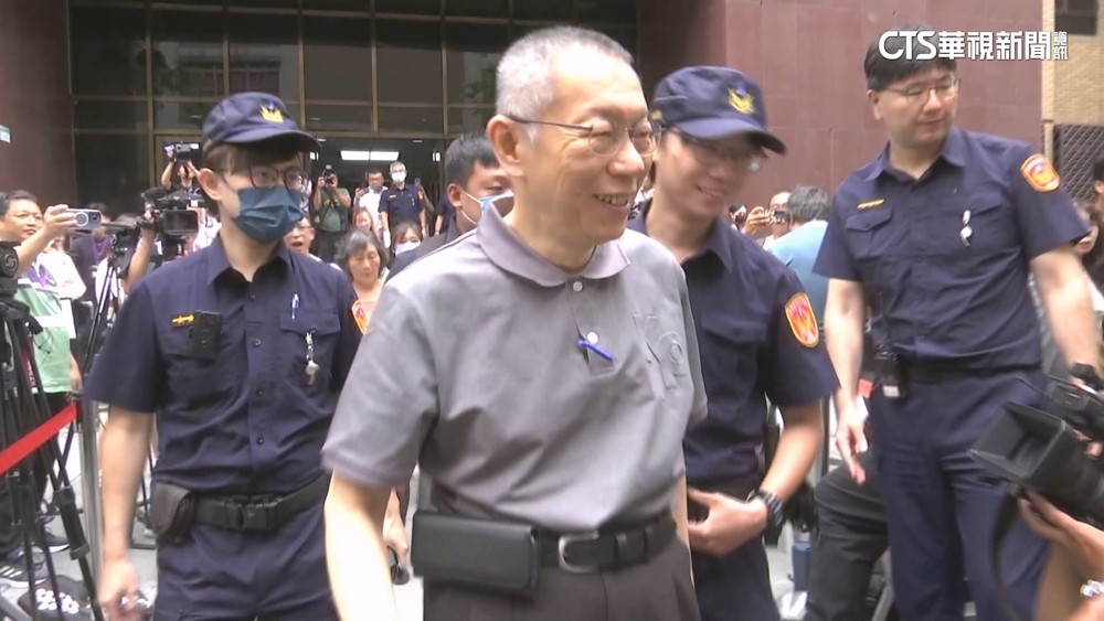 柯文哲、應曉薇交保確定　北檢決定不抗告