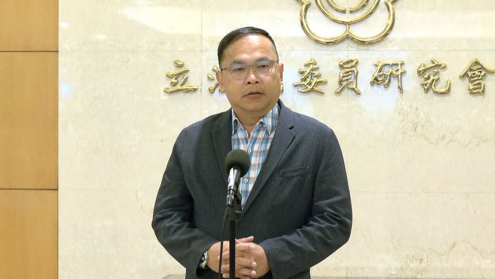 黃國昌遭爆「組狗仔集團跟監政敵」　王義川痛斥：臭卒仔、狗仔昌