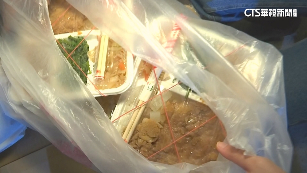 中央接手災區便當配送　2固定點+3沿途點發放