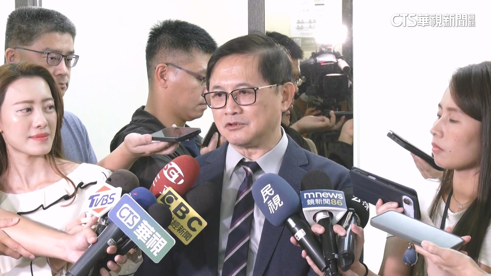 童子賢「繞過花縣府」？　請張峻協助工程車.機具救災