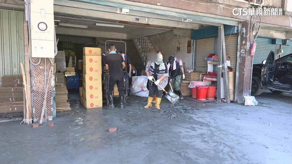 金紙店要求幫「分類」產品　志工控濫用愛心　業者致歉