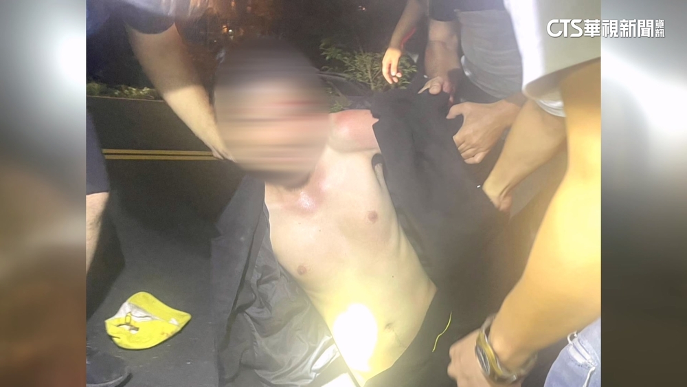 持BB槍搶超商「2罐飲料」　越籍生以刀具襲警遭逮