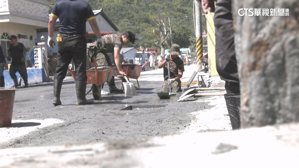 秋節前清不完！　光復災區還有600萬噸淤土待清