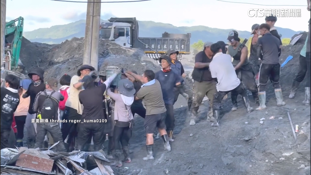 花蓮光復災區持續開挖防波堤　尋失蹤災民下落