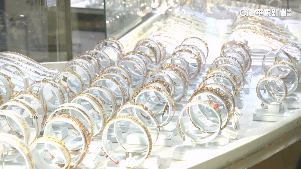 紐約黃金期貨價格突破4千美元　僅半年上漲1千美元