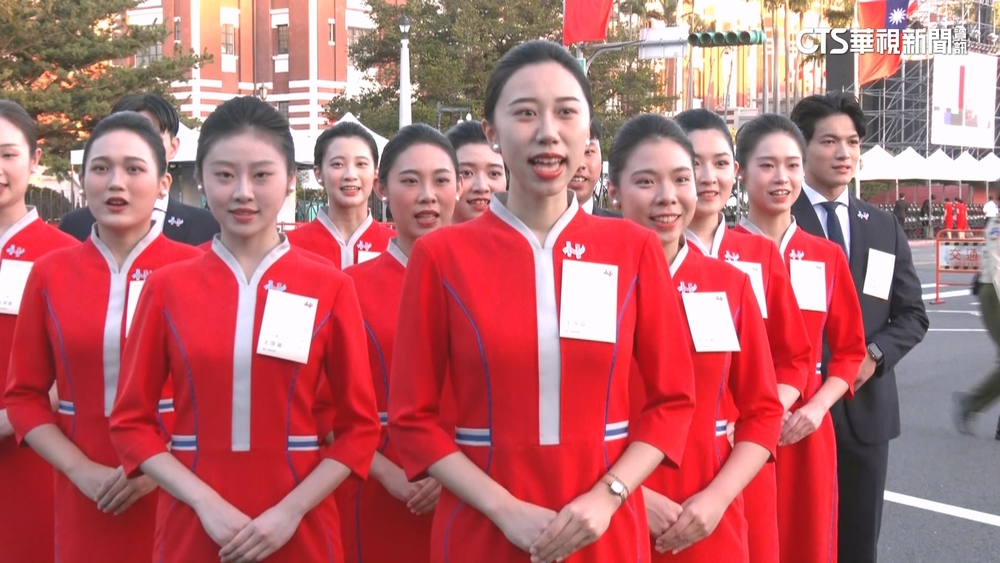 多國語言說「早安」　國慶禮賓人員自信又專業