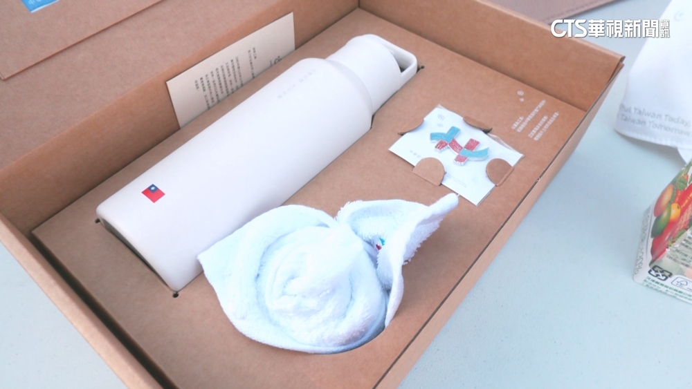 中華民國生日快樂！　僑胞盛裝出席國慶典禮