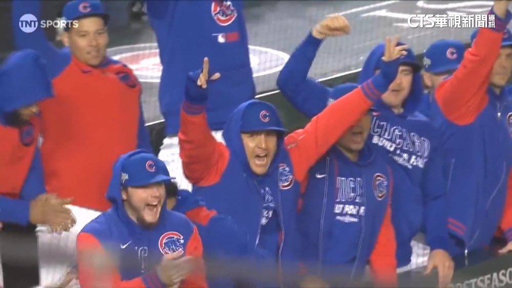 季後賽全壘打炸裂！　Busch助小熊6：0逼出第5戰