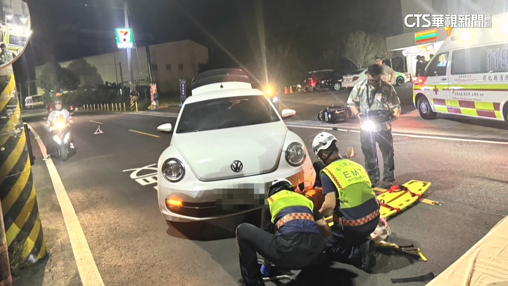 機車雙載「撞2車彈飛再撞公車」　後座17歲女亡