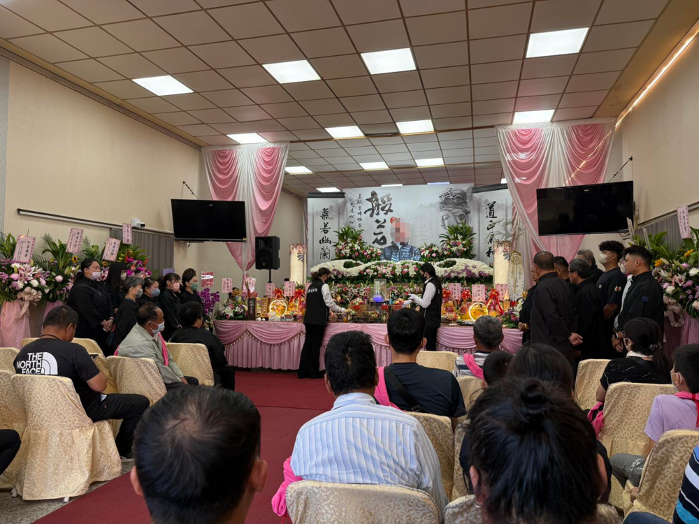 花蓮光復鄉百歲翁罹難　家人靈堂泣不成聲　大女兒自責：想回去救爸爸已來不及